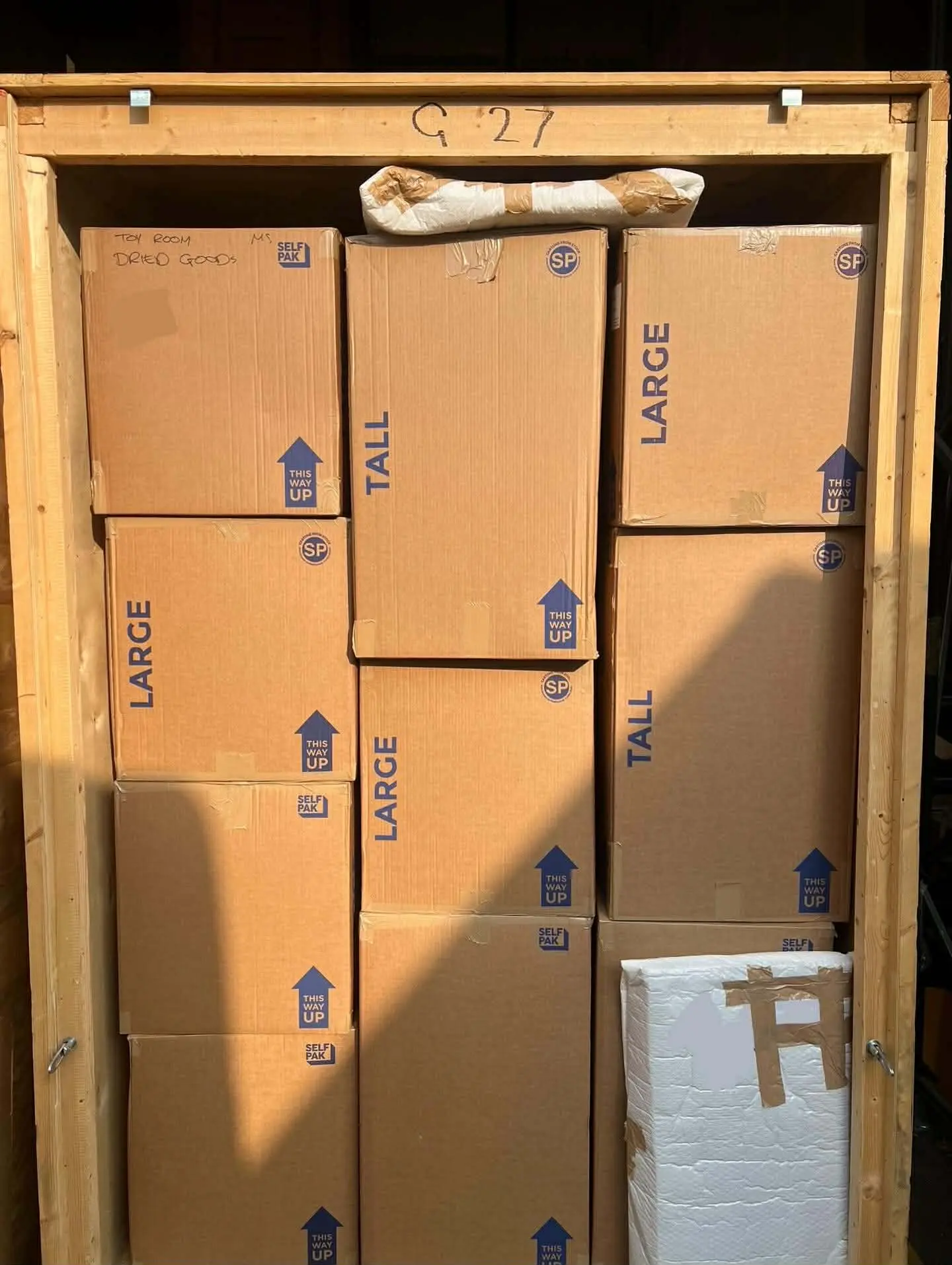 Storage support